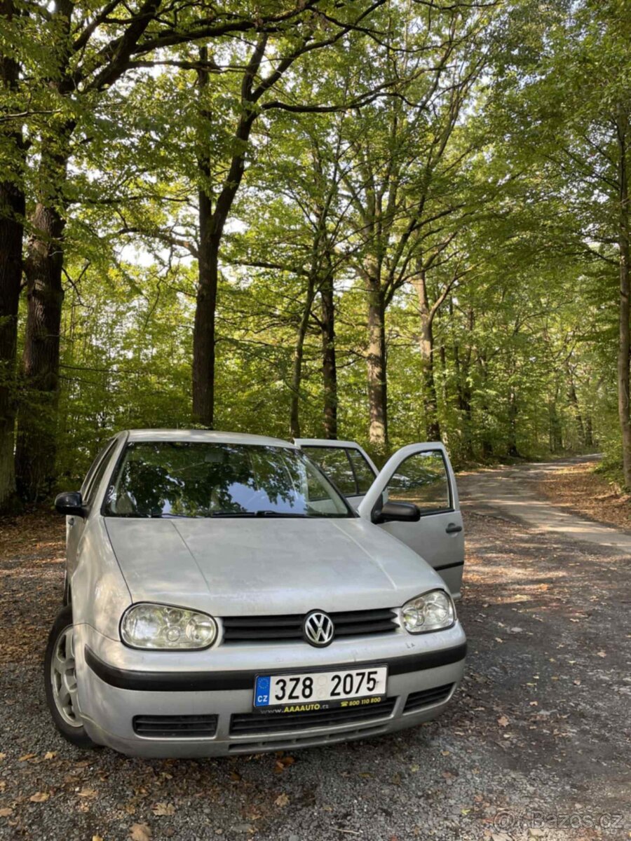 Golf IV 2.0 benzín... - 2