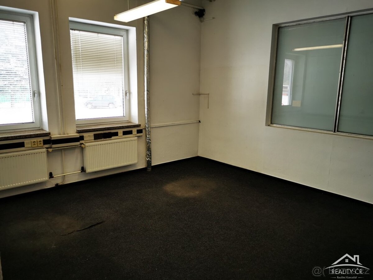 Pronájem kanceláře v průmyslové zóně - 2