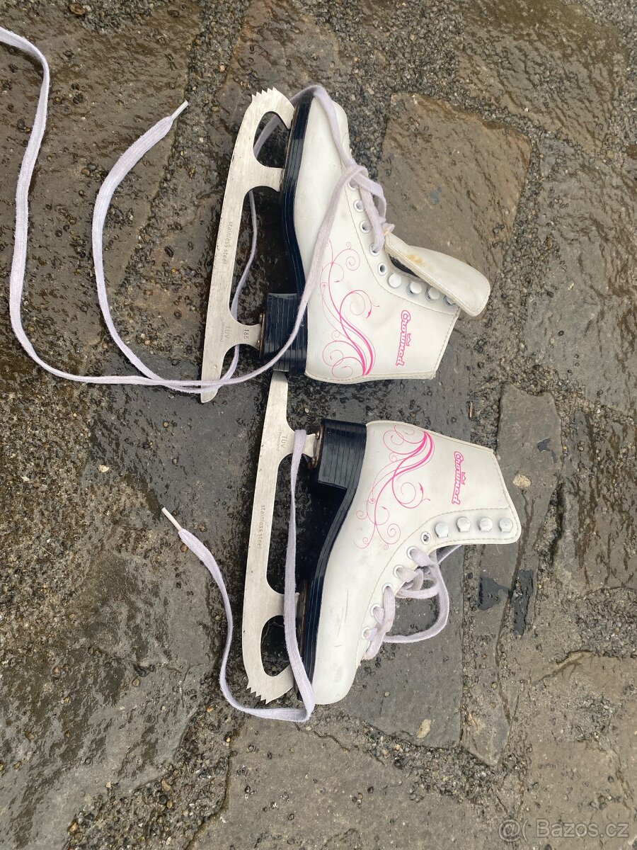 Divci brusle 30 - 2