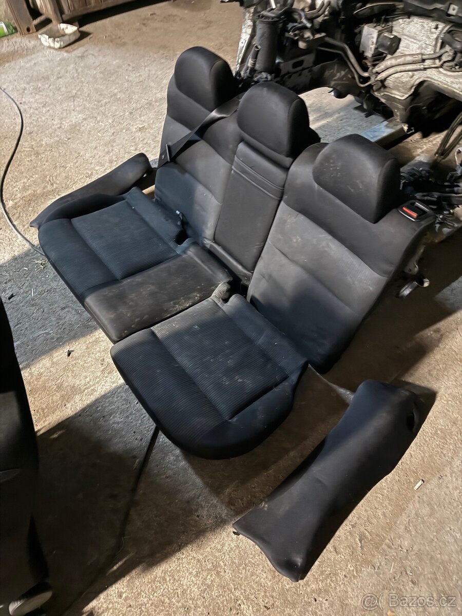 Sedačky VW passat b5.5 combi - 2
