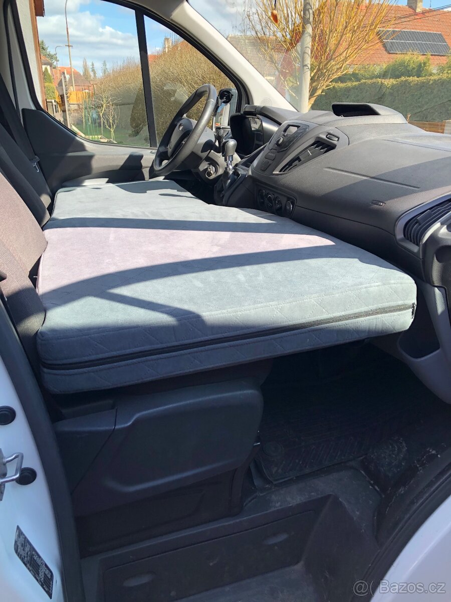 Ford Transit Custom - dětské lůžko - 2