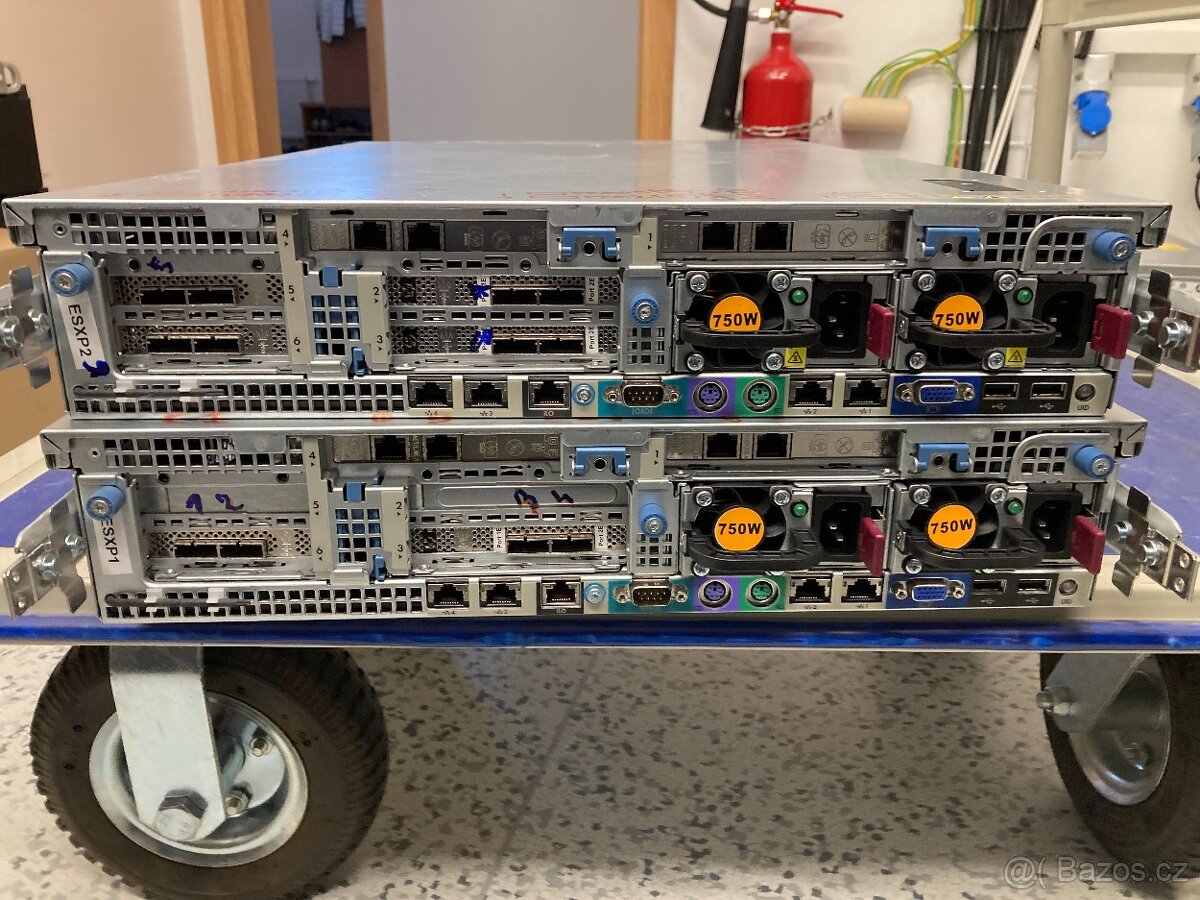 2x server HP DL380 G7 - 2