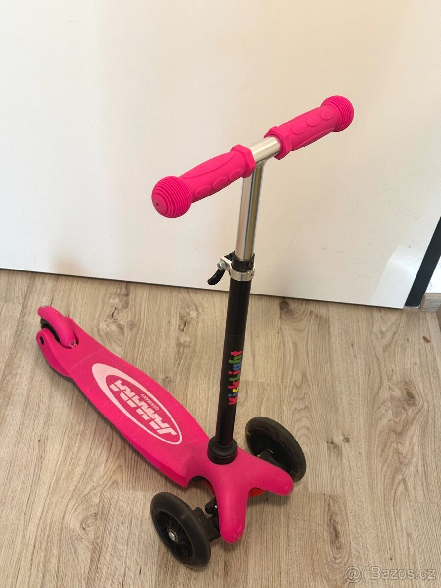 Dětská koloběžka růžová - 2