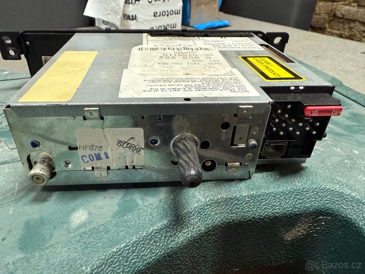 BMW E46 Radio - 2