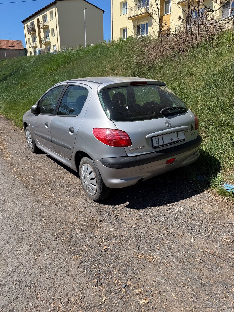 Peugeot 206 - ND - 2
