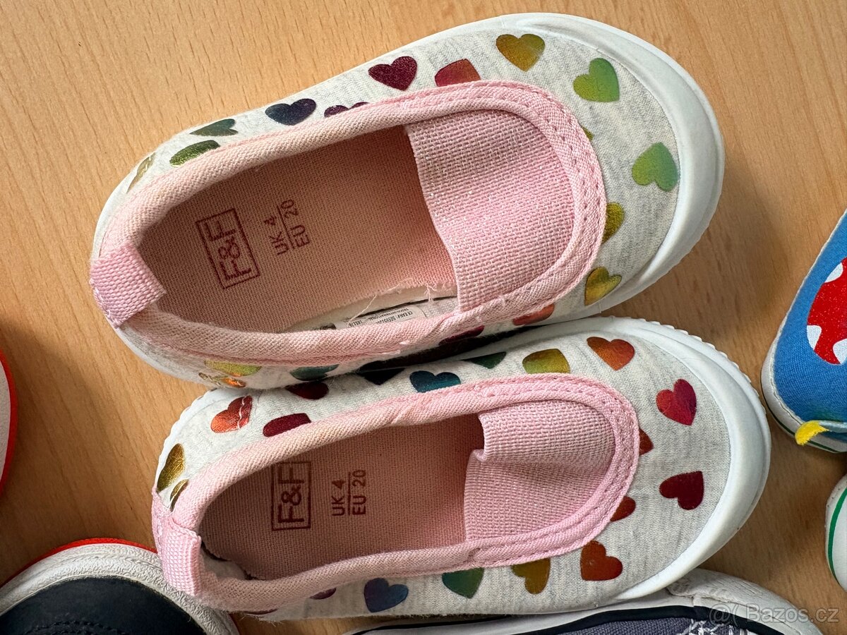 Dětské boty size 19-22 - 2