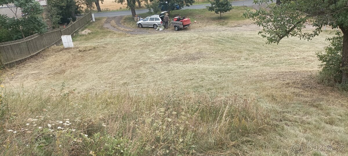 Pozemek Přečaply - 2