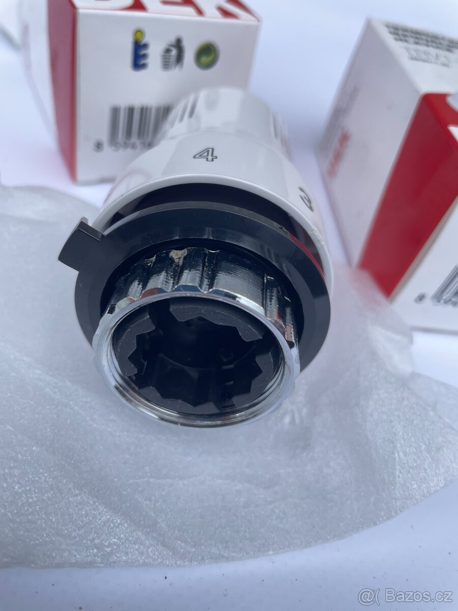 Termostatické hlavice k topení nové 2ks - 2