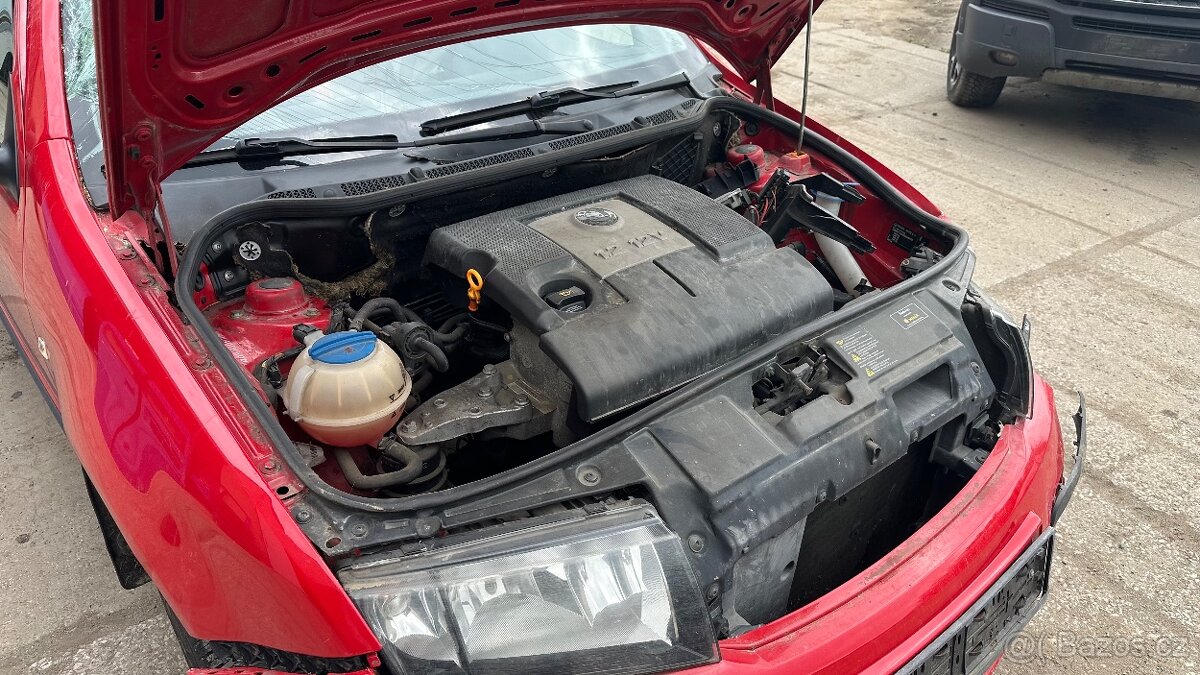 Škoda Fabia 1.2 BME 47kw naj 92tis motor 1,2bme - 2