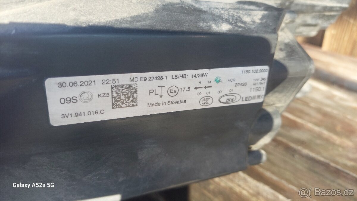 Led světlo Superb 3 face pravé - 2