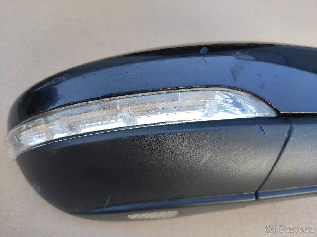 ZRCÁTKO PRAVÉ - VW PASSAT B7 - 9 pinů - 2