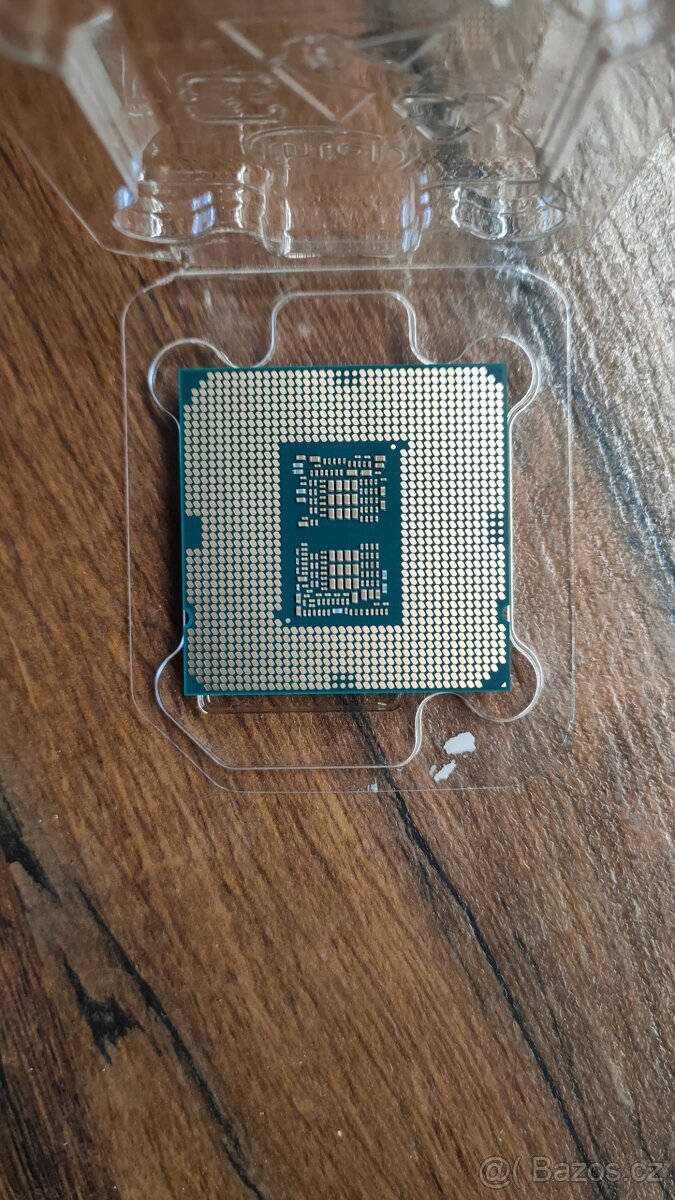 Intel Core i7-10700KF - 2