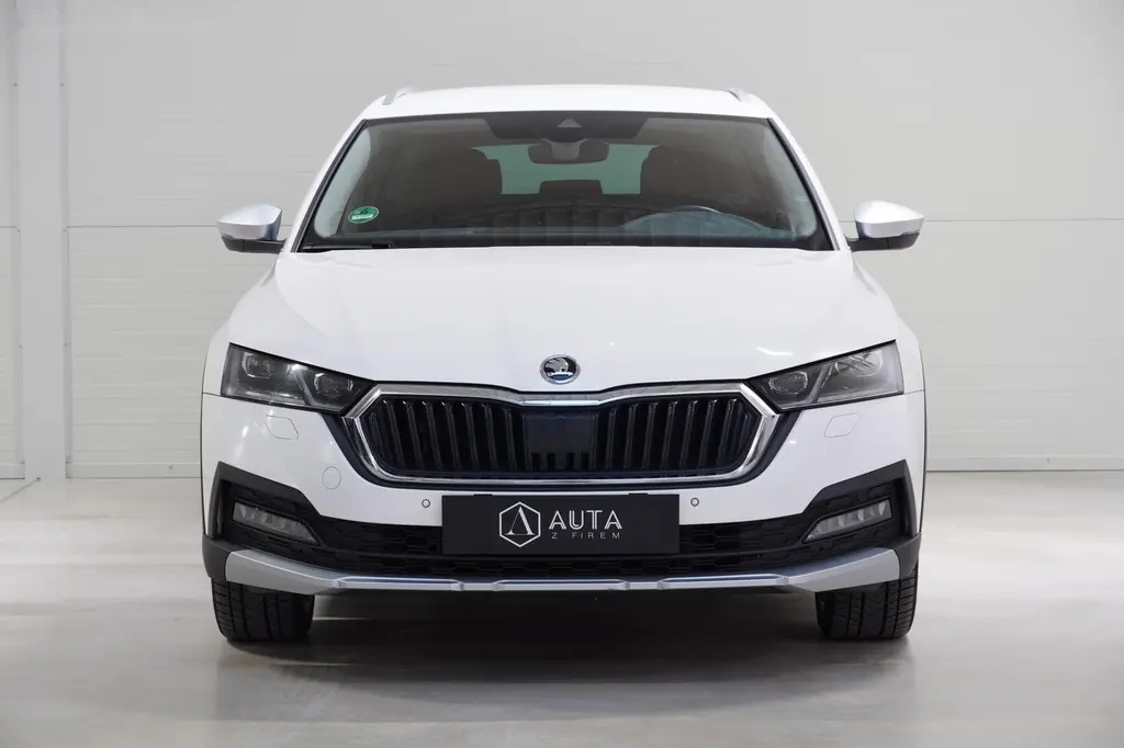 Škoda Octavia, 2.0TDI,SCOUT,4X4,ČR,DPH,TAŽNÉ - 2