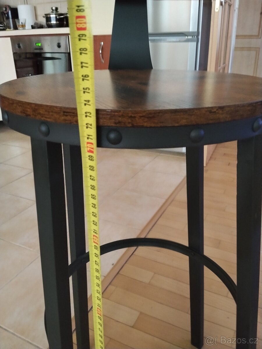 Prodám dvě barové židle - 2