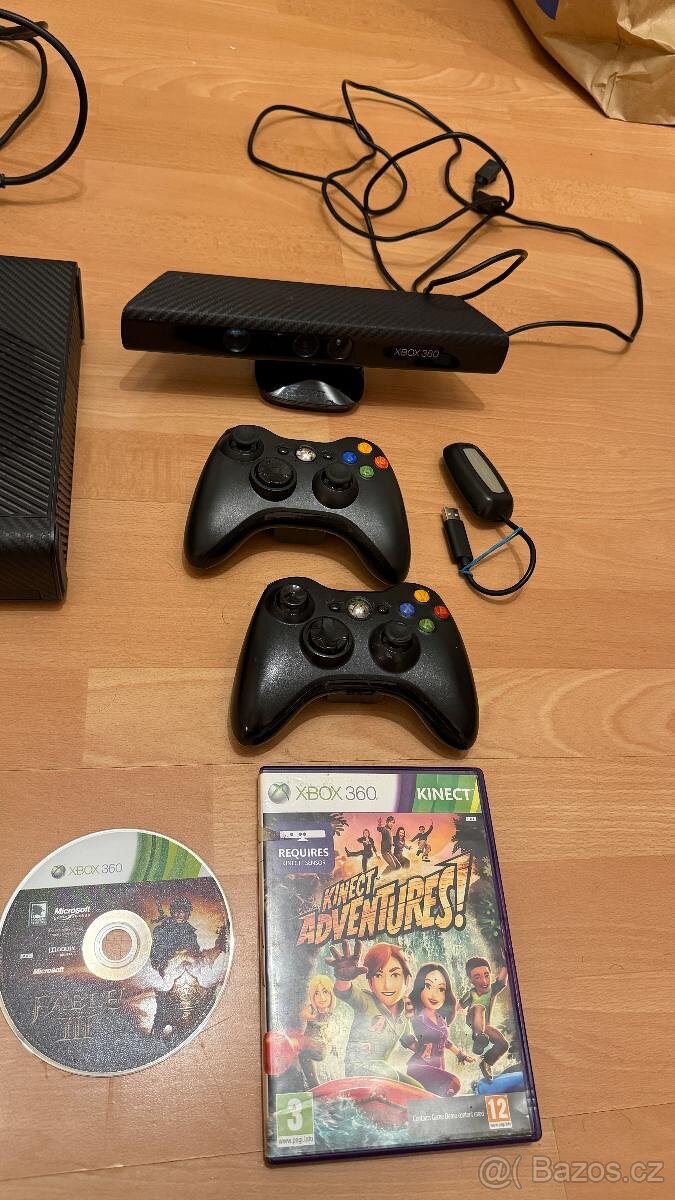 Prodám herní set Xbox 360 250gb s Kinectem a příslušenstvím - 2