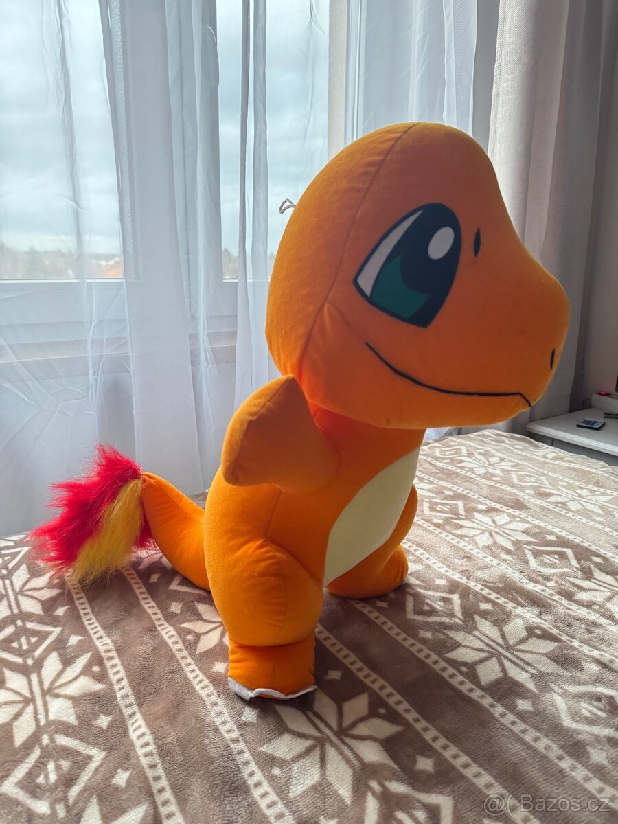 velký plyšový Pokémon - 2