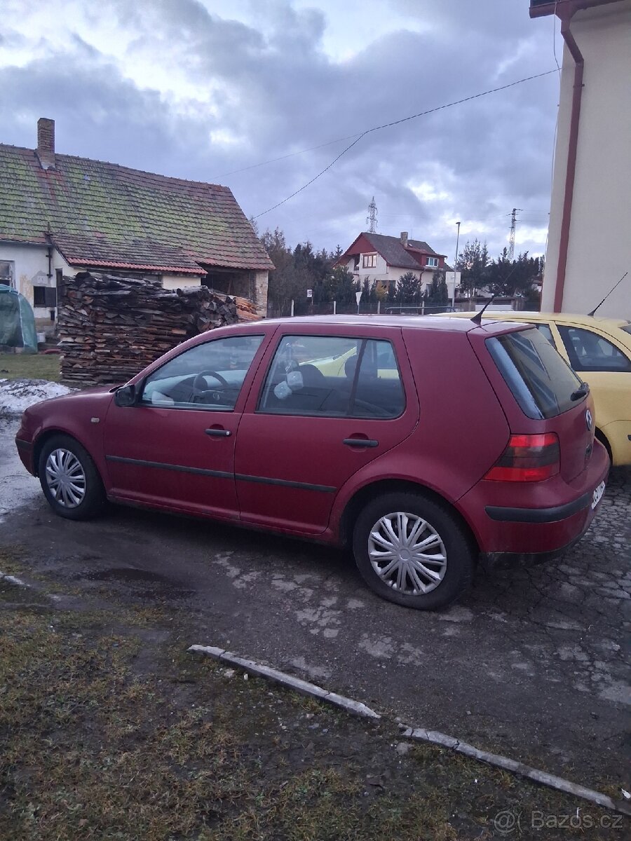 Vw golf 4 1.6sr 74kw - 2