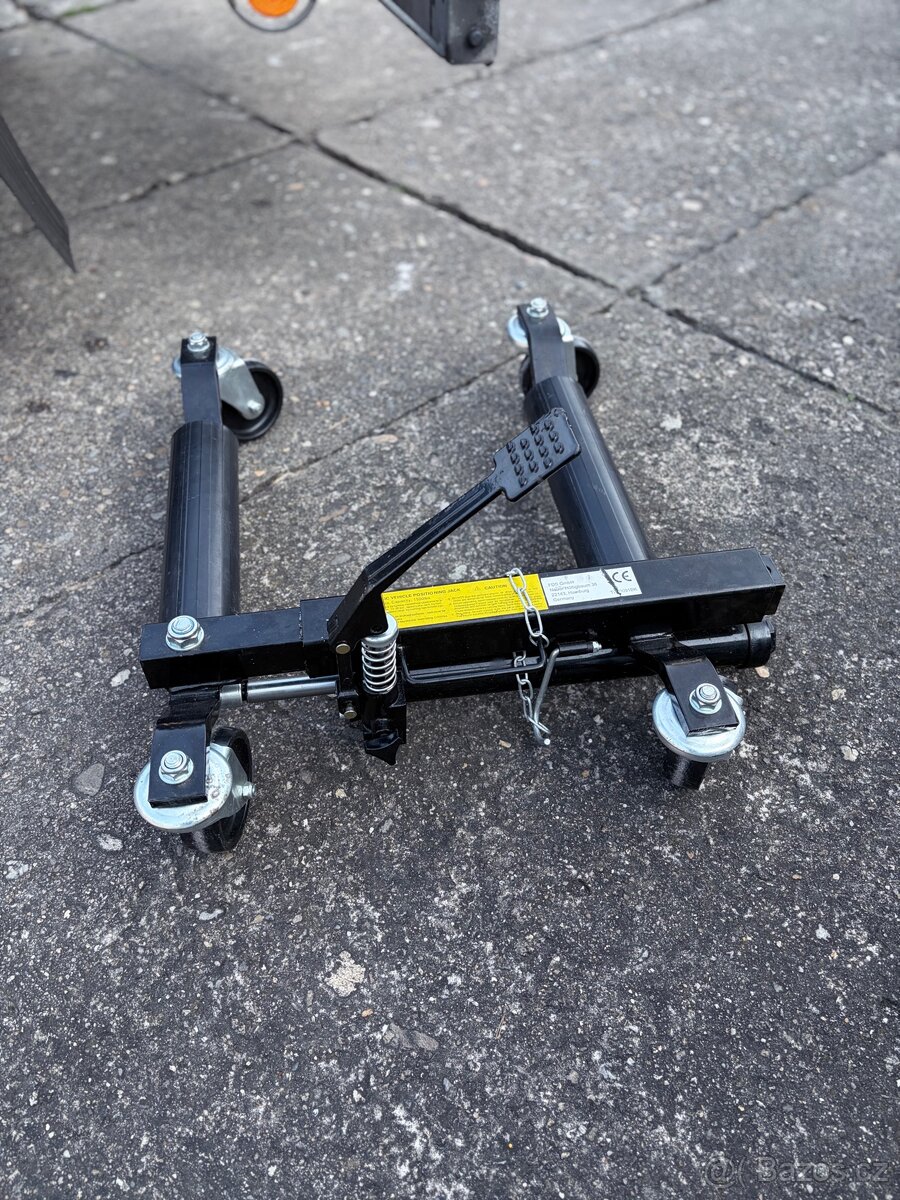 Hydraulický zvedák - 2