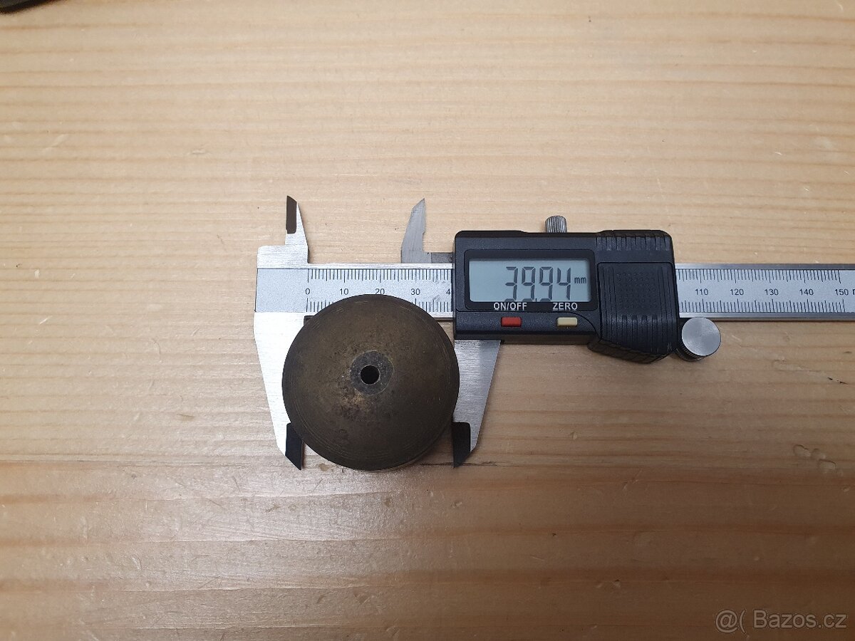 Plovák karburátoru - 2