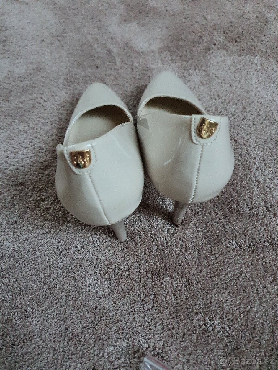 Kremove lodicky, vel.36 - 2