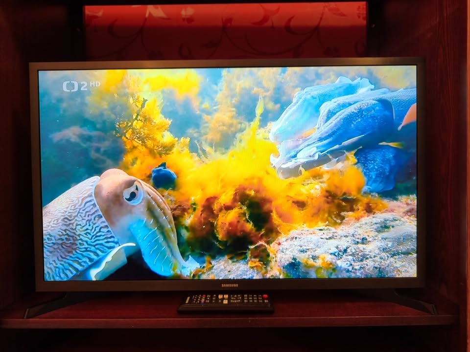TV Samsung - 2