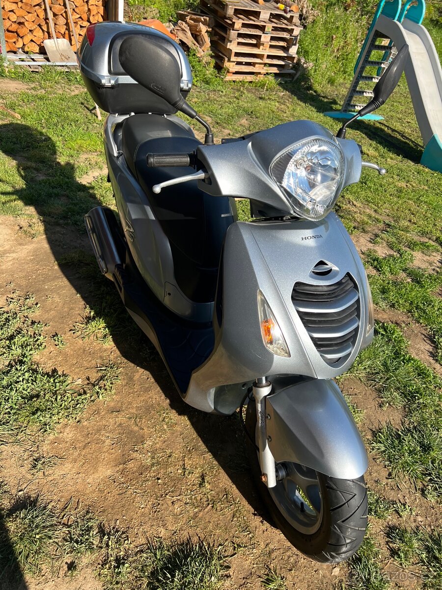 Prodám Honda PS125i - 2