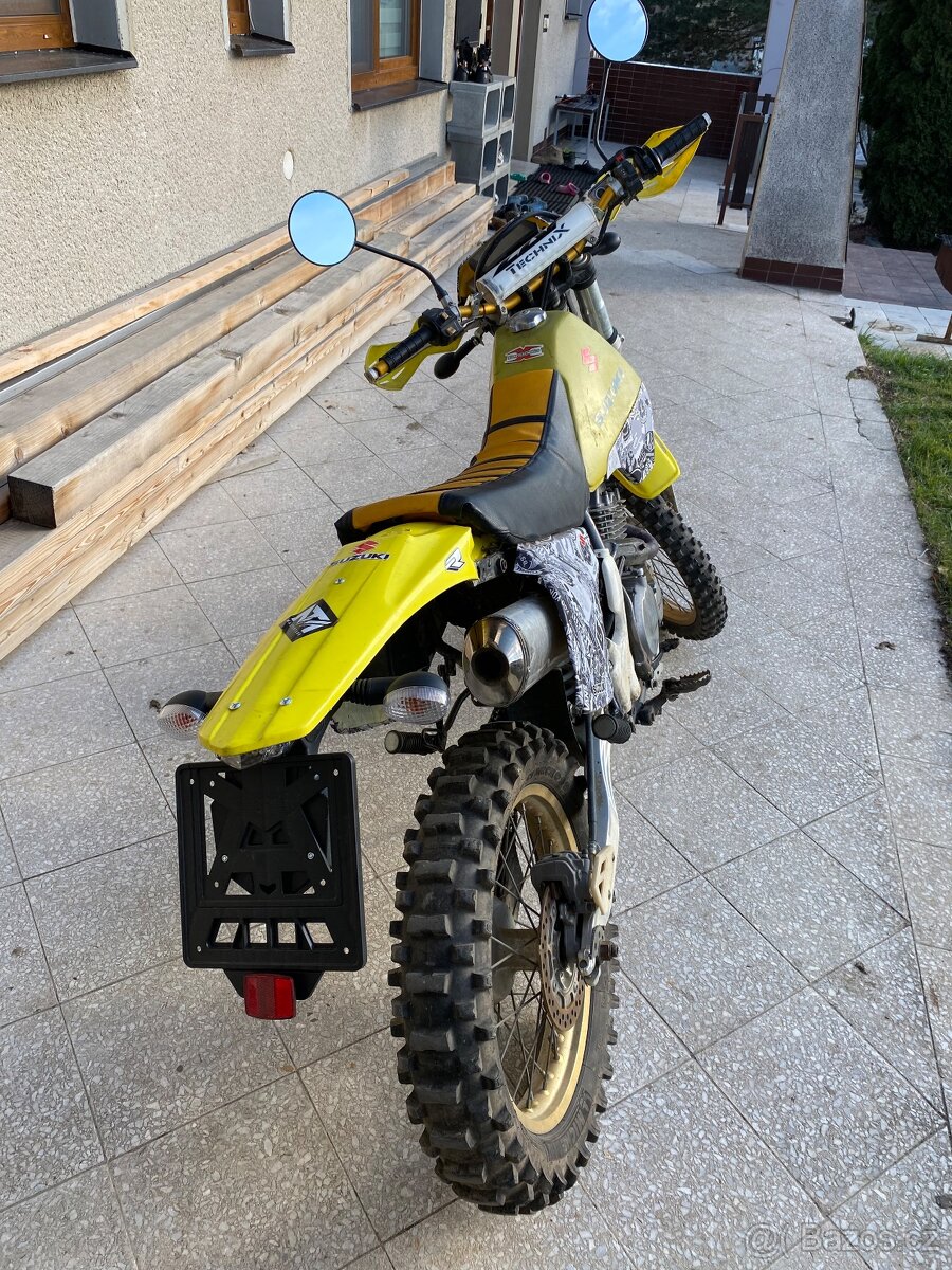 Suzuki DR 350