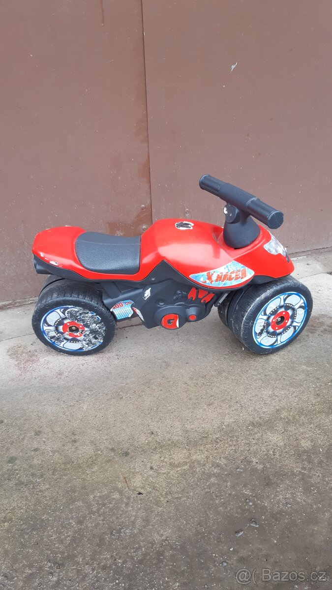 Dětské odrážedlo - 2