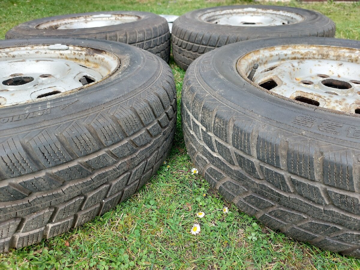 Zimní sada vw t4 s poklicema - 2