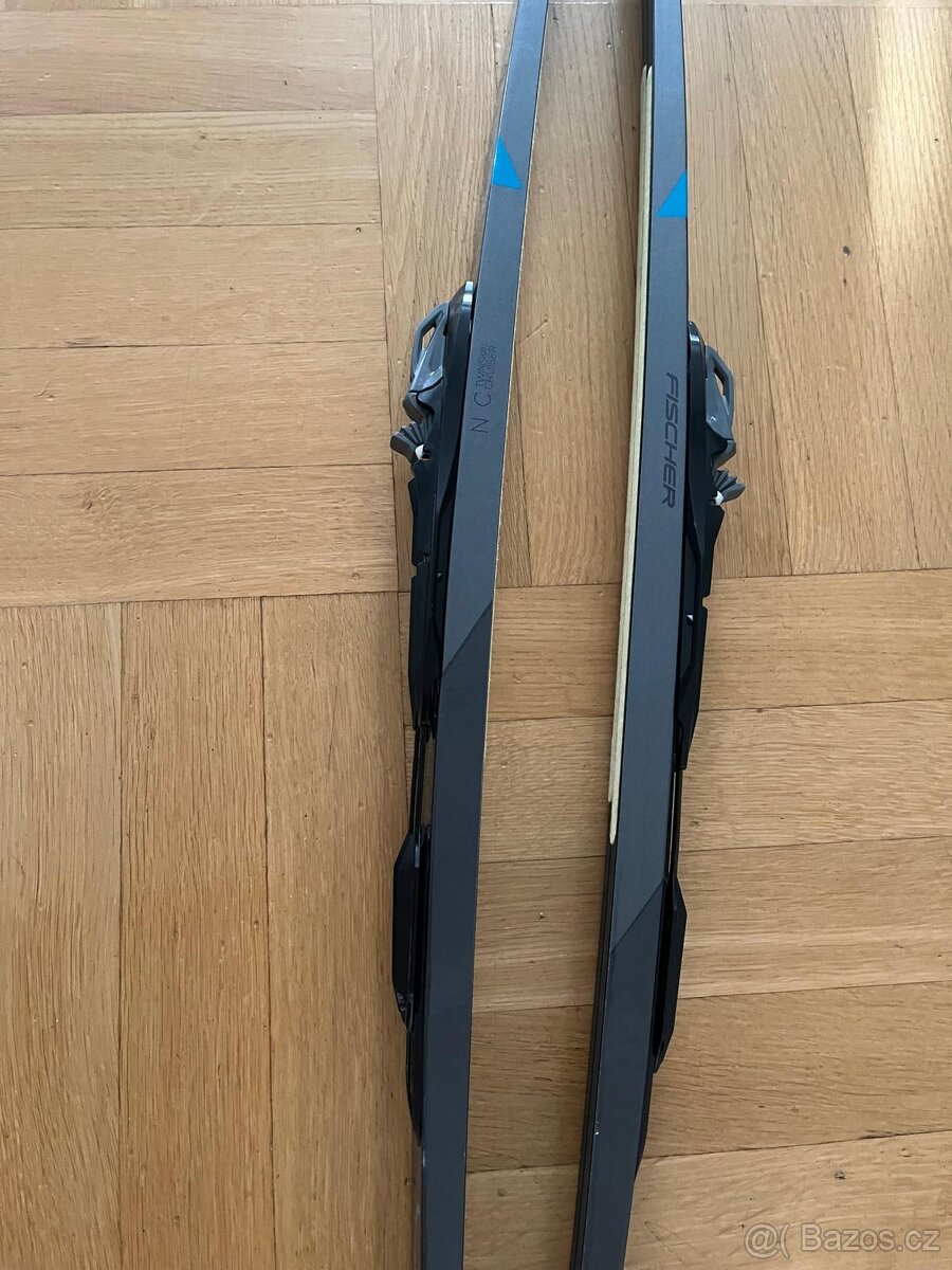 Běžky FISCHER NC Twinskin Cruiser: M/174 cm - 2