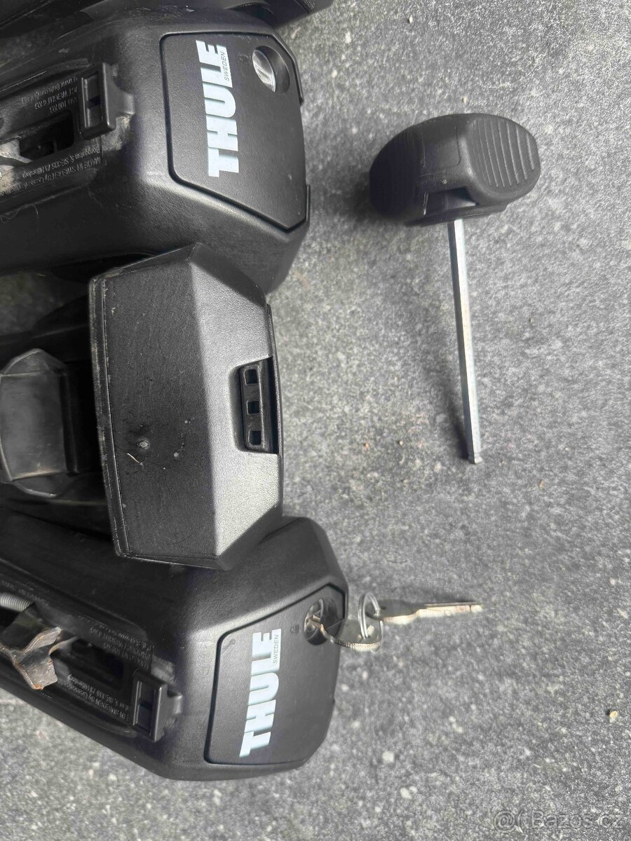 Thule - patky k příčníkům na Škoda Super combi III. - 2