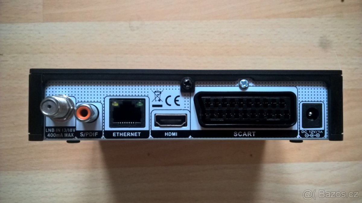 Prodám Full HD satelitní přijímač s čtečkou karty - 2