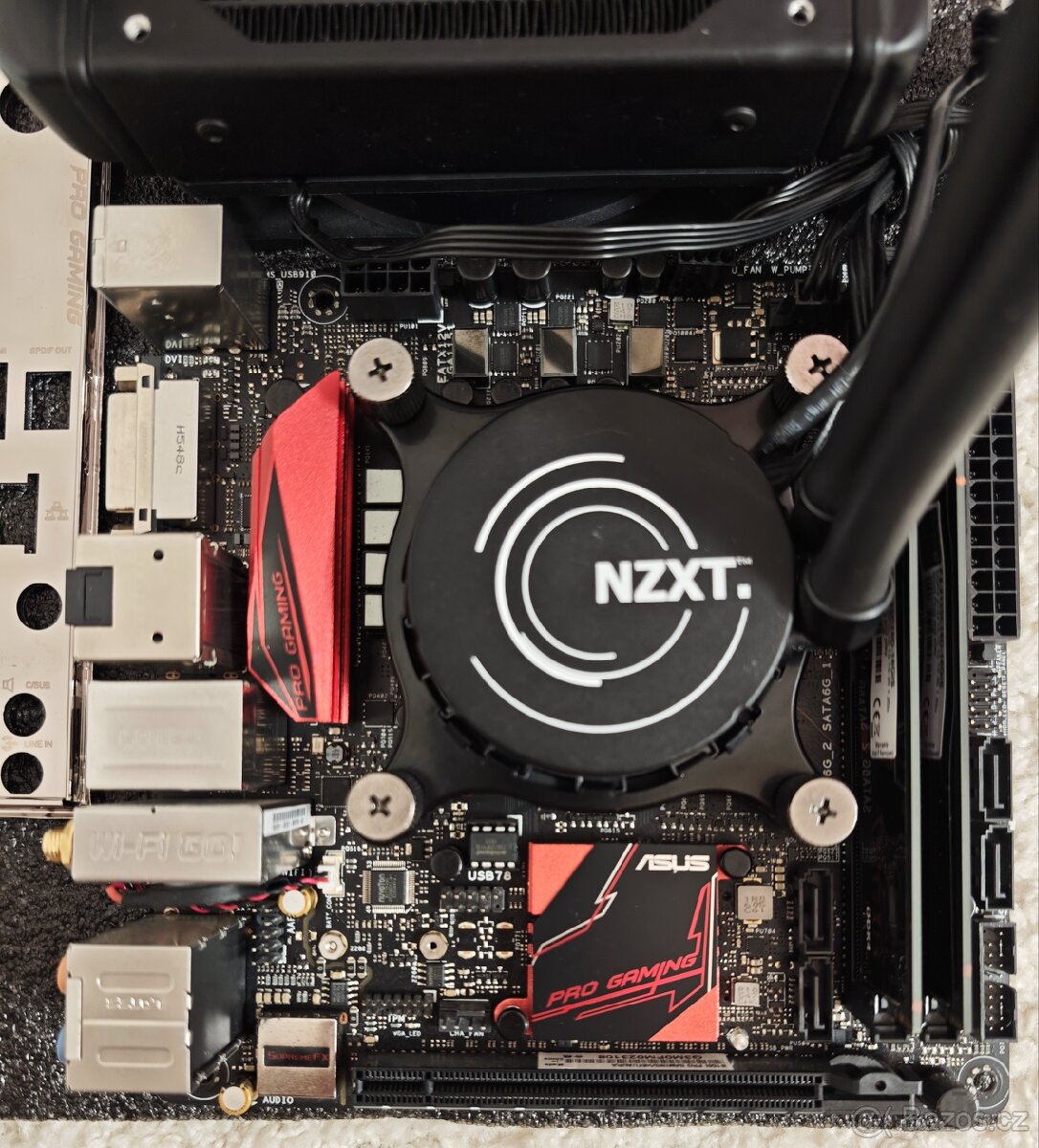 Deska+procesor+RAM+vodní chladič - 2