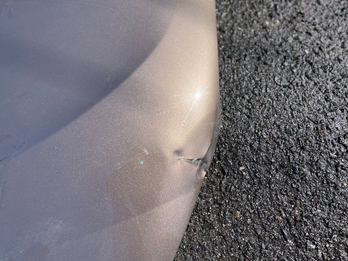 přední kapota na BMW X3 - 2