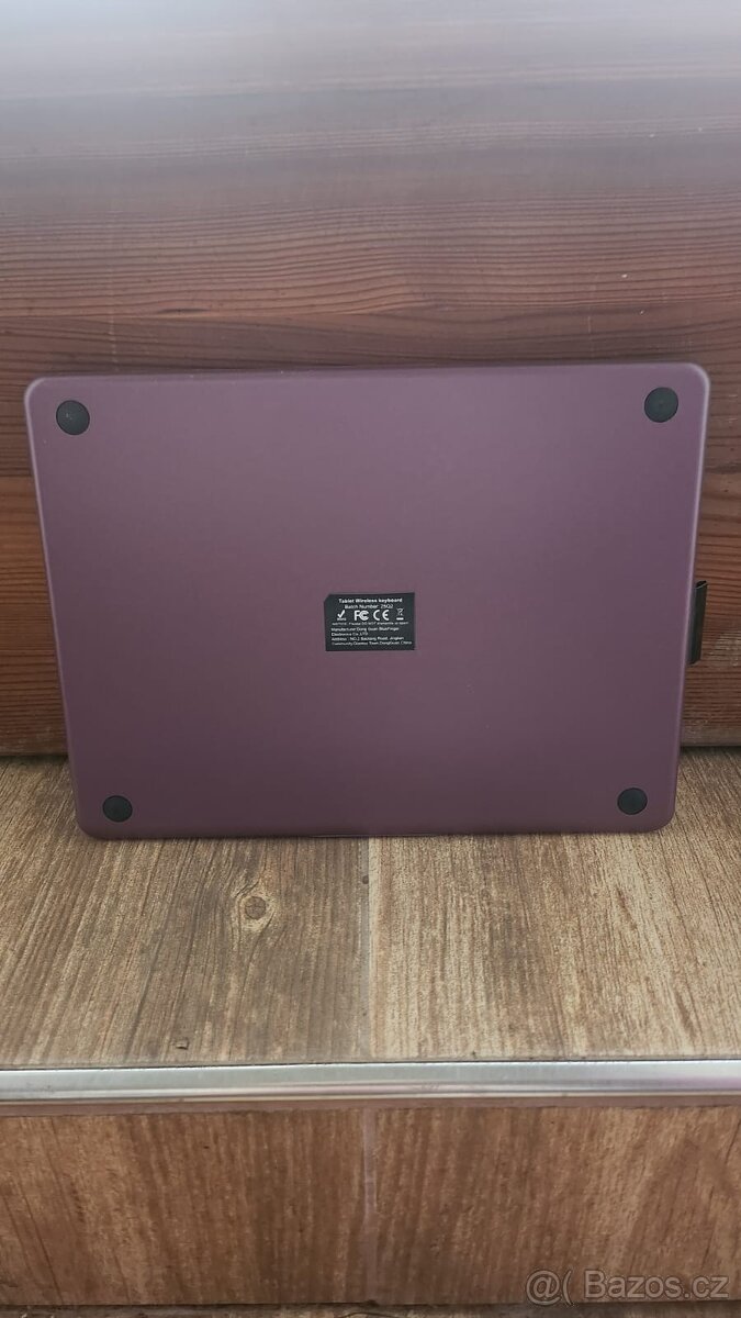 Kryt na tablet s klávesnicí - 2