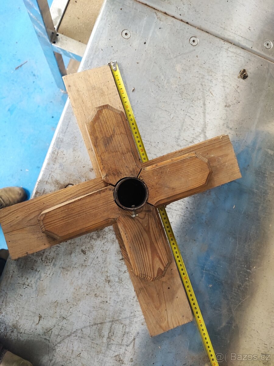 Stojan na stromek - 2