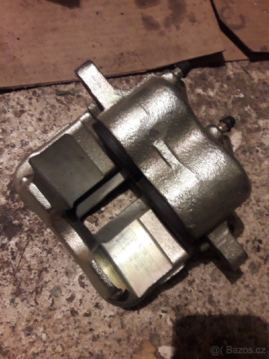 Peugeot j 5,brzdovy trmen,novy - 2