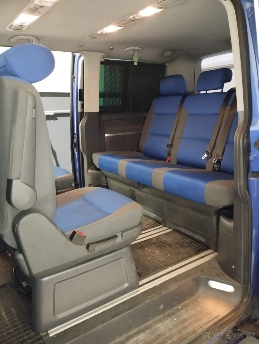 VW T5 Multivan sedačky a ližiny do podlahy - 2