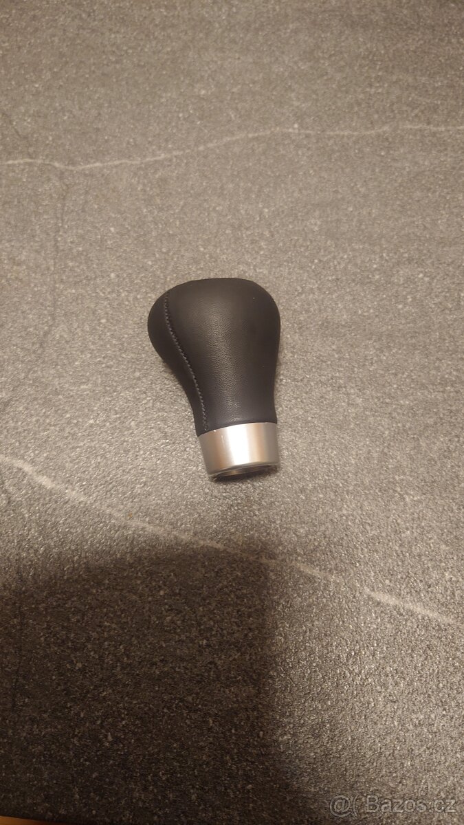 Hlavice řadící páky BMW - 2