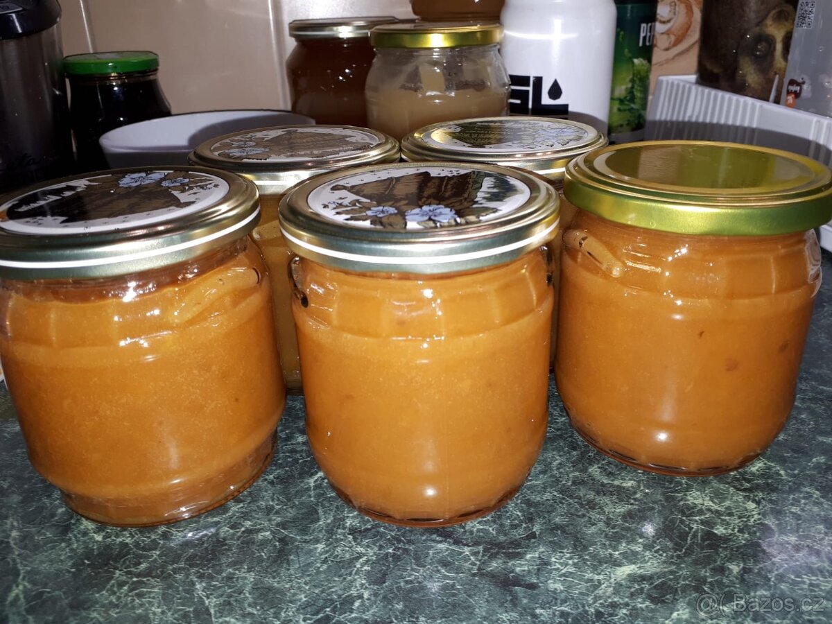 včelstva 39x24 vyzimovaná - 2