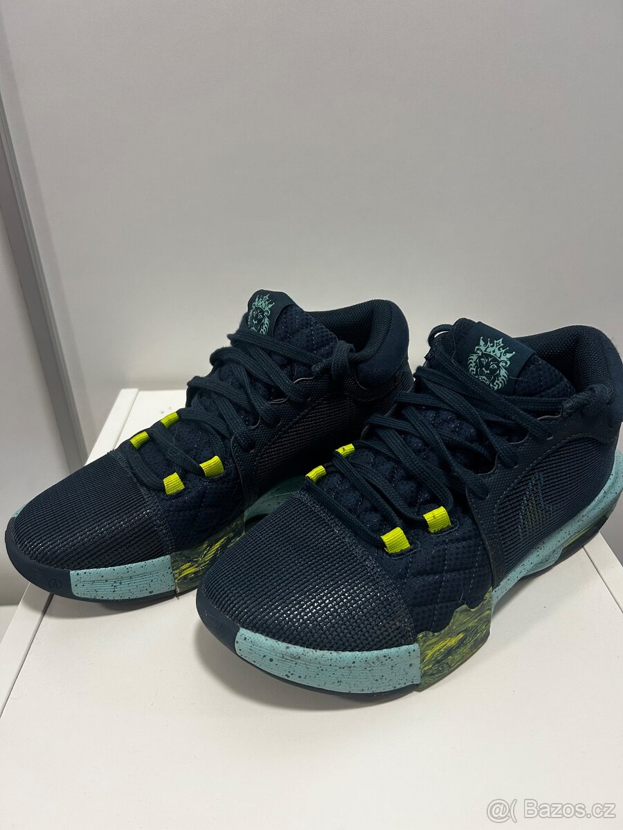 Nike LeBron Witness 8 "Armory Navy" - 2