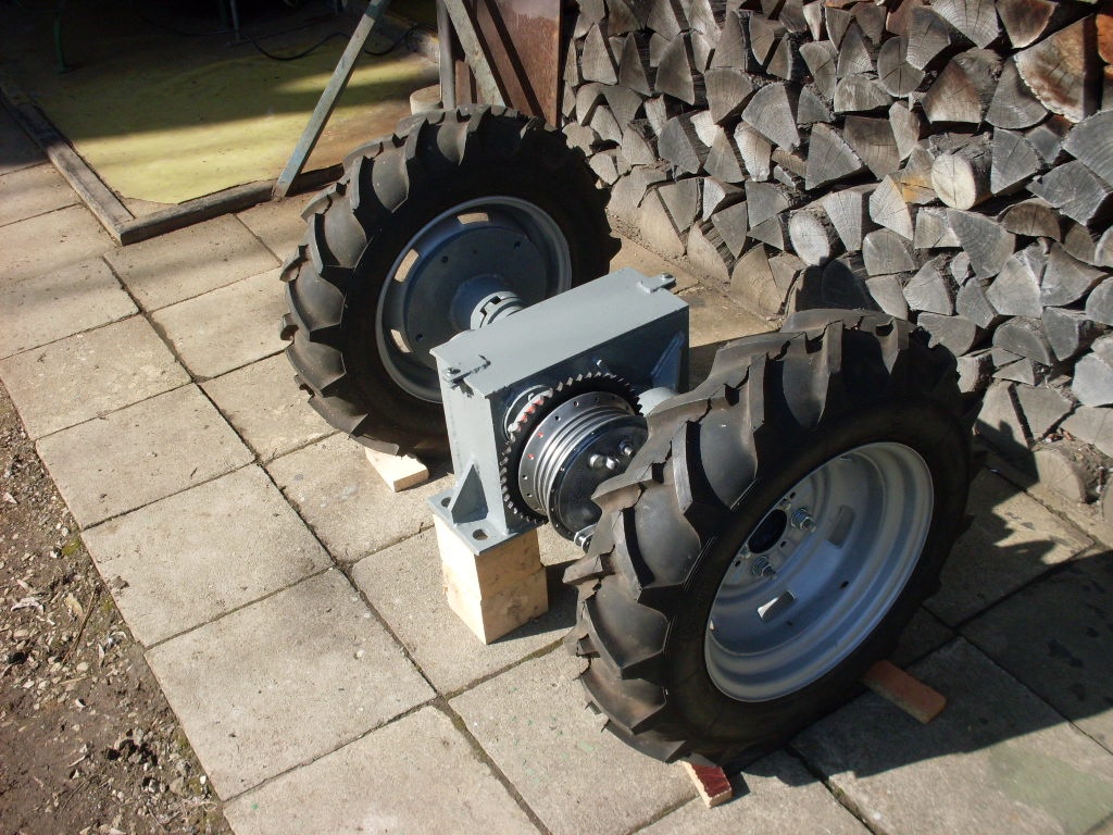 Prodám převodovou skříň - nápravu - 2