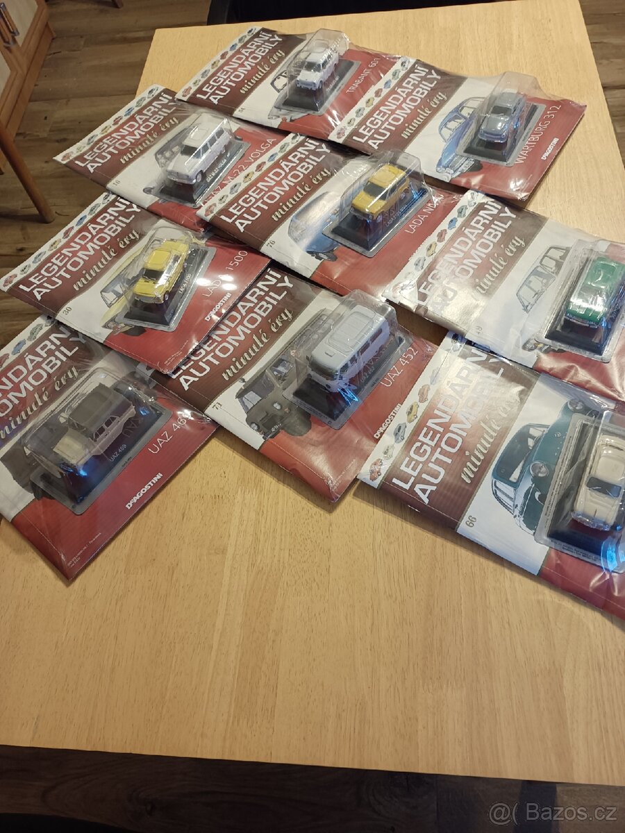 DeAGOSTINI-sběratelská autíčka - 2