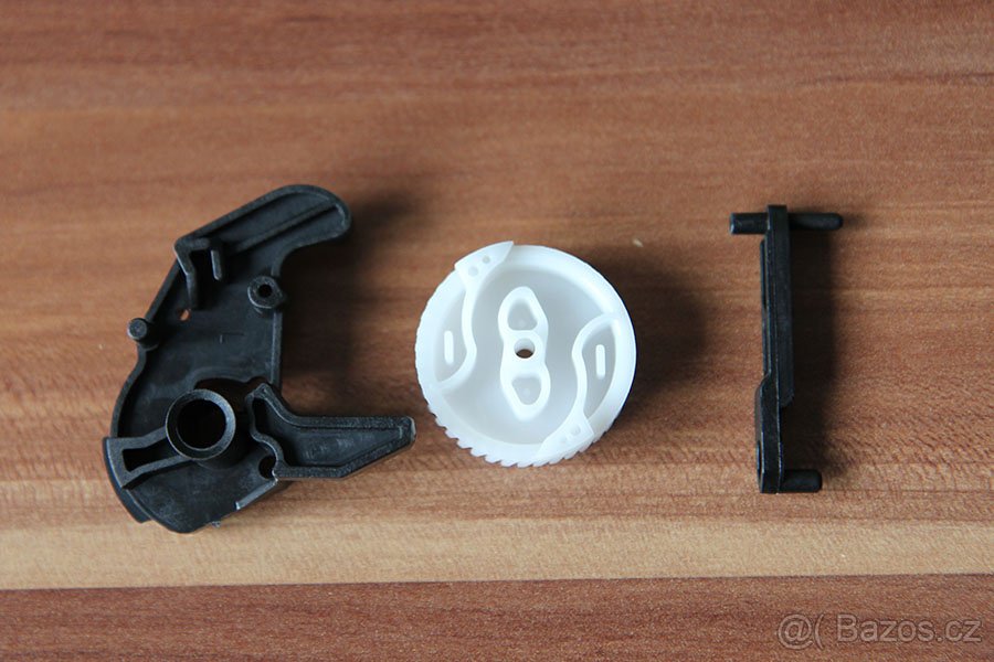 BMW E90 ozubene kolecko zamku dveri - 2