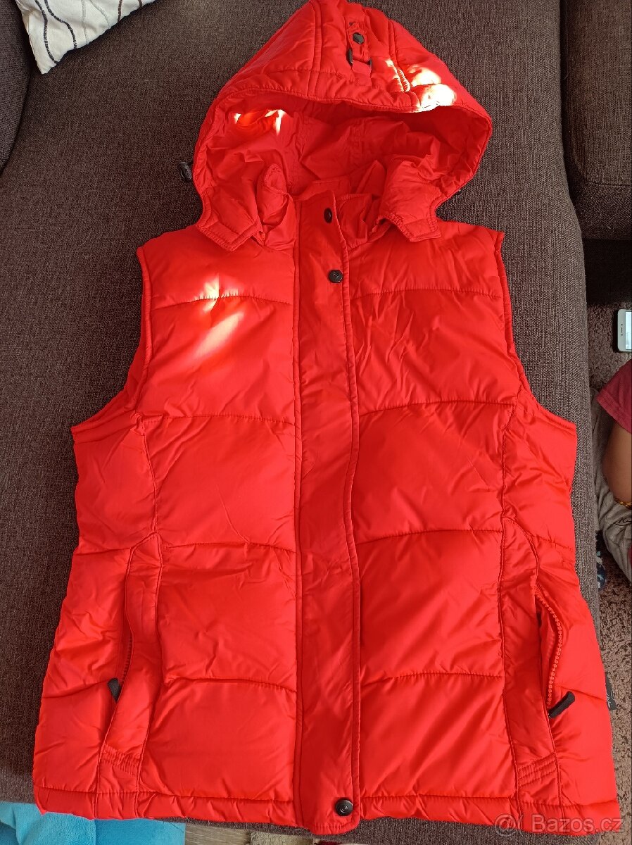 Dámská vesta, cel. S/M,nová - 2