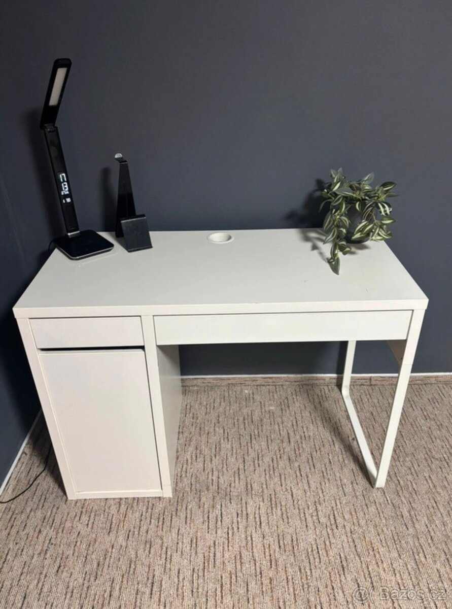 Psací stůl IKEA - 2
