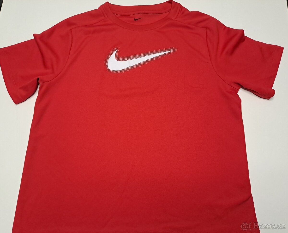 Funkční trička NIKE - vel. 158-170 - 2