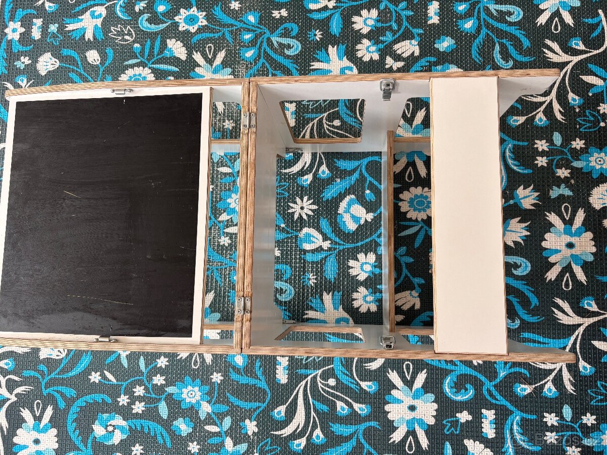 Učící věž + stoleček - 2