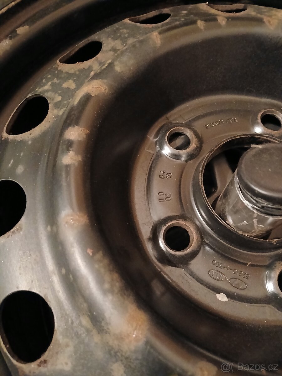 Kia Ceed 4x plechové disky + poklice, pneu letní - 2