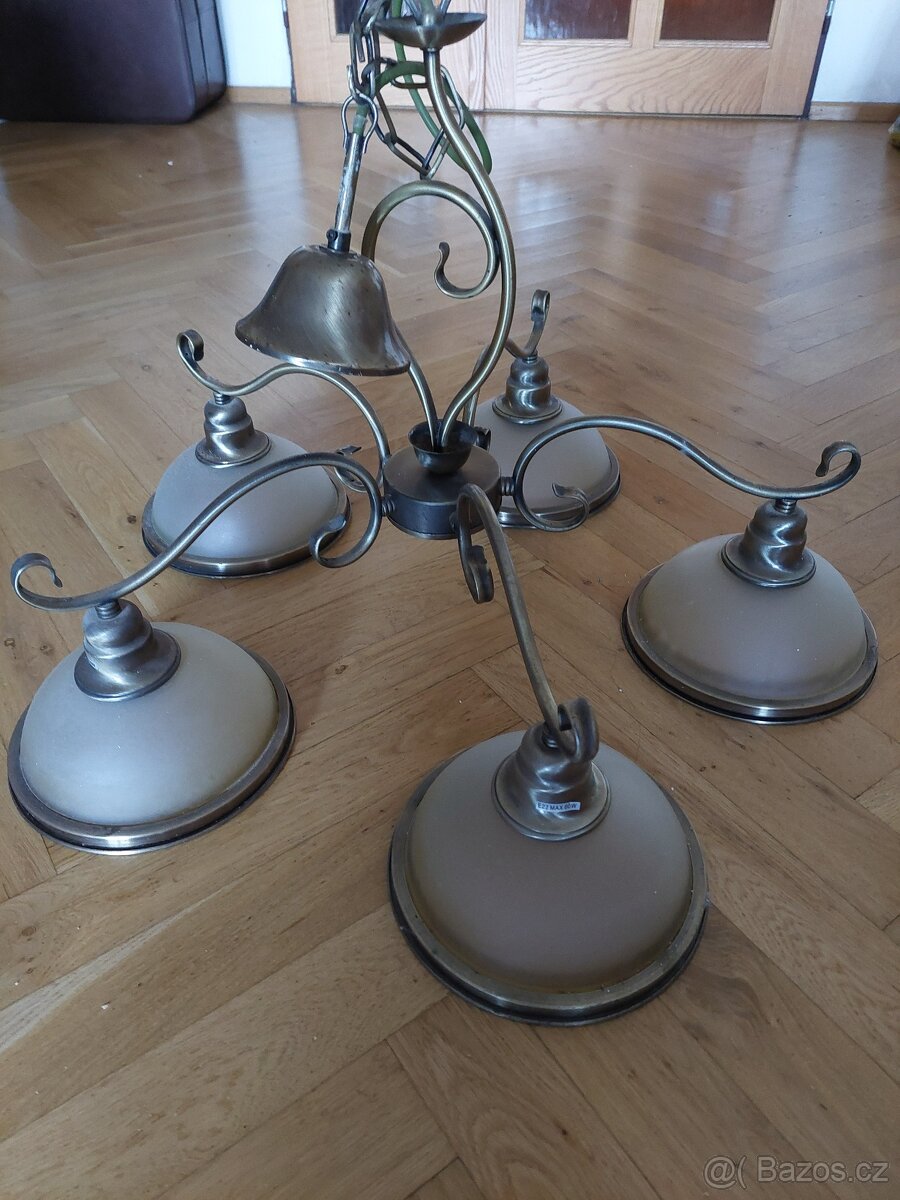 Rustikální lustr - 2